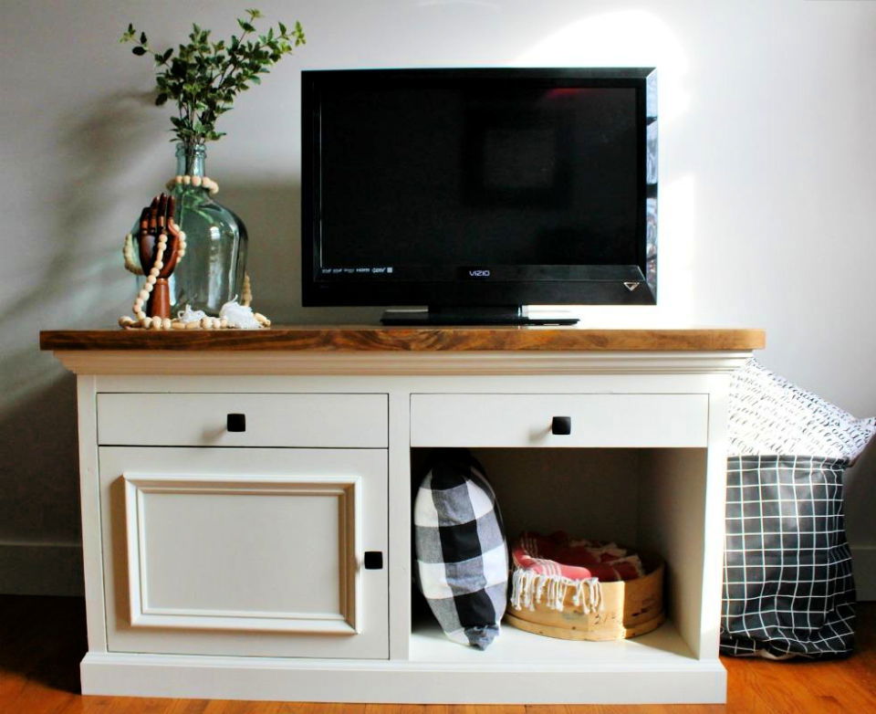 Building an Aquarium and TV Stand Step by Step