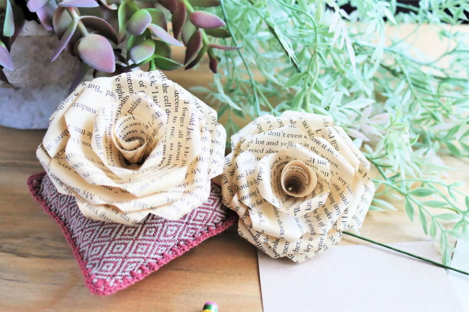 DIY Book Page Paper Roses