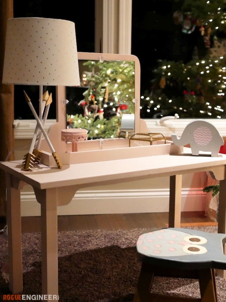 easy kids wooden makeup vanity pattern and tutorial