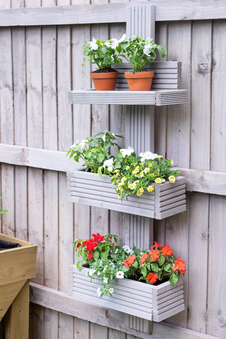 DIY Vertical Garden From Scrap Wood