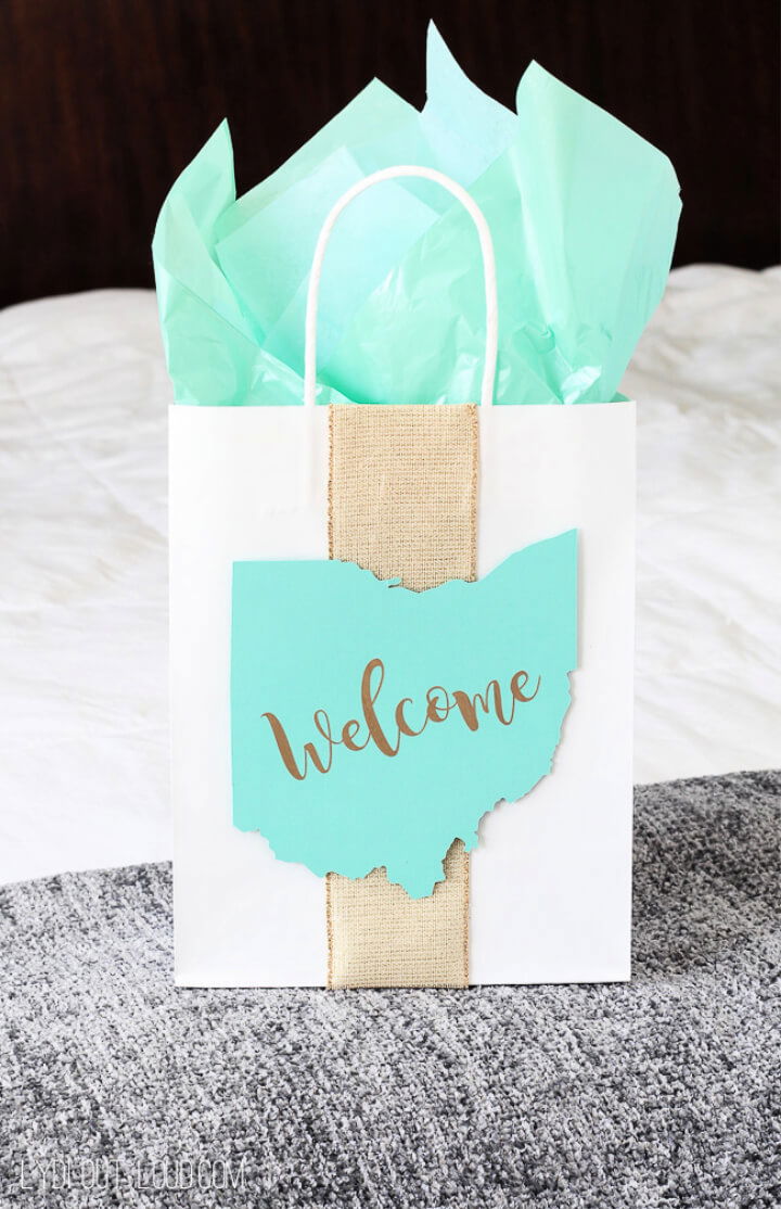 DIY Wedding Guest Gift Bag at Home