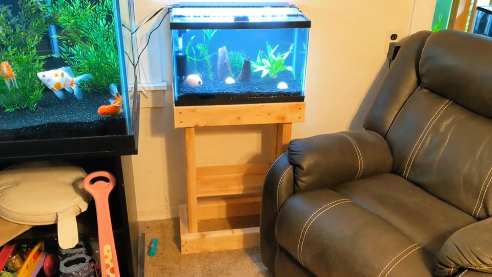 Handmade 10 Gallon Aquarium Stand