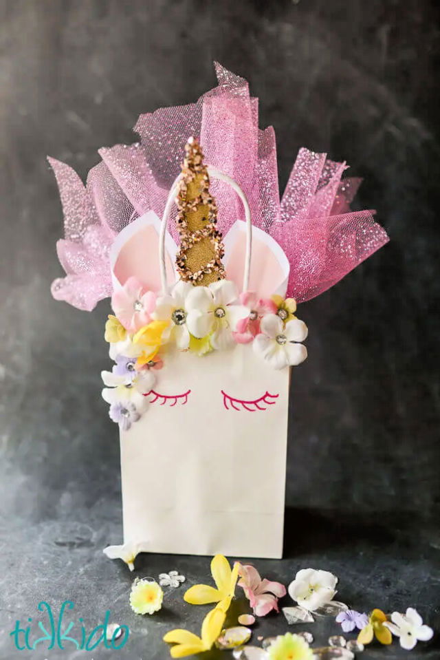 Make Your Own Unicorn Gift Bag