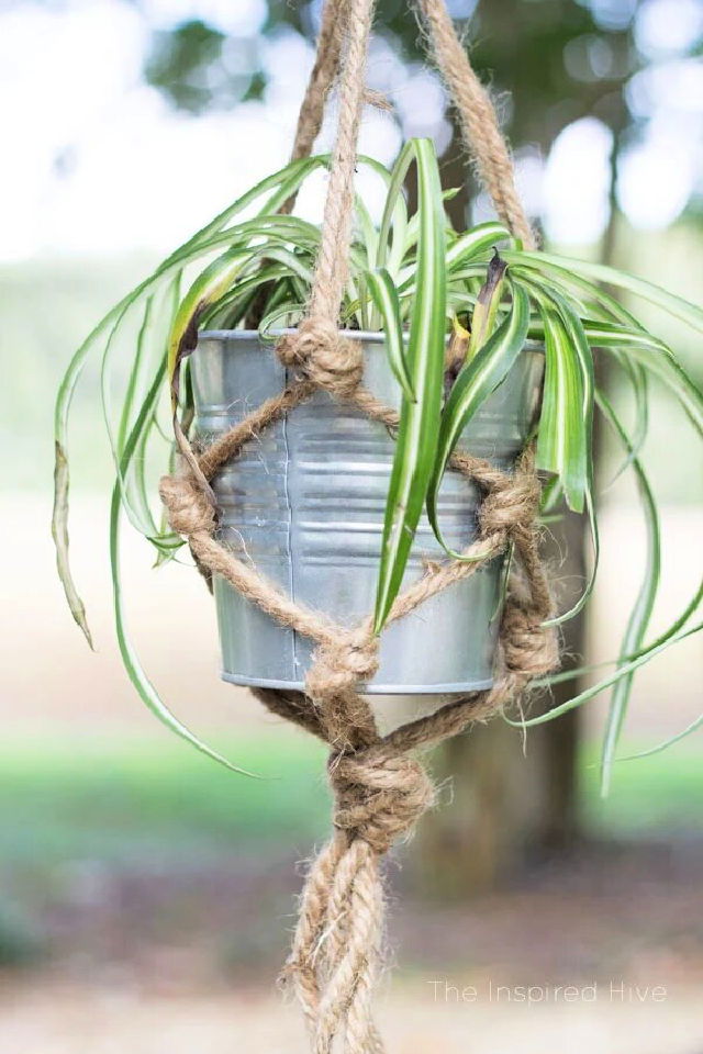Making a Jute Macrame Plant Hanger