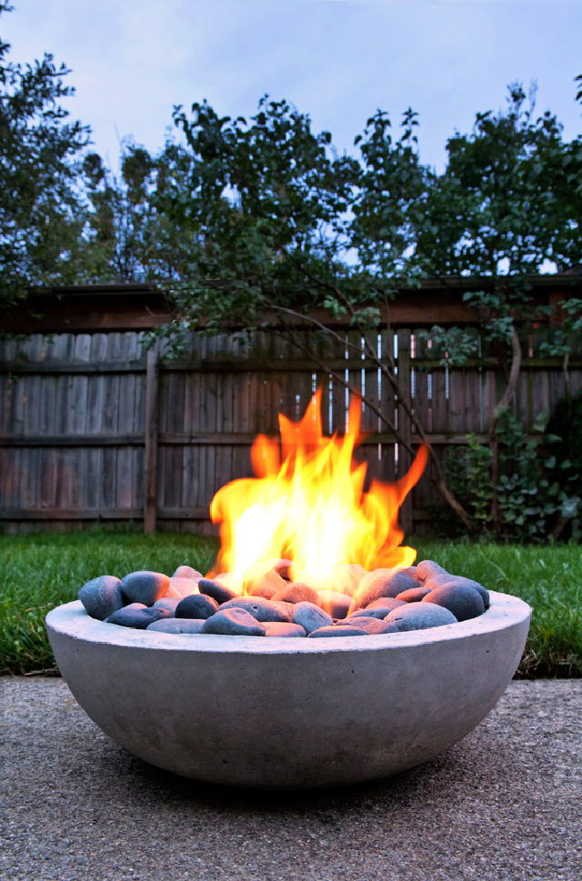 Modern DIY Concrete Fire Pit From Scratch